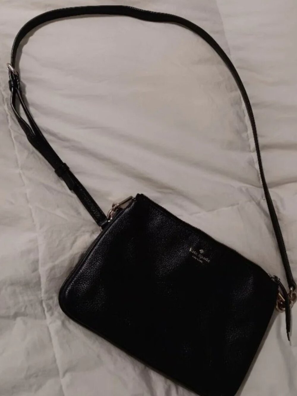 Kate Spade Purse ♠️ / black / 10 x 7" / Adjustable strap